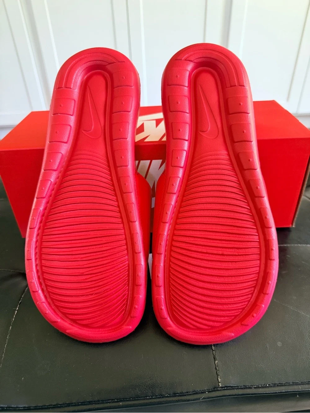 Nike Kids Victori One Slide Sandals in Red with Black Logo